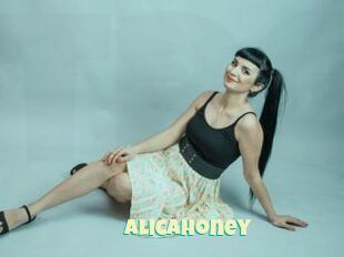 AlicaHoney