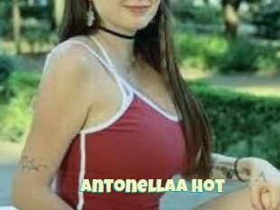 Antonellaa_hot