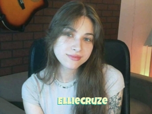 Elliecruze