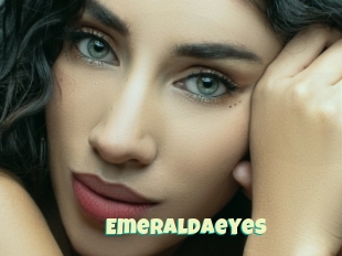 Emeraldaeyes