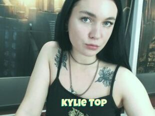 Kylie_Top