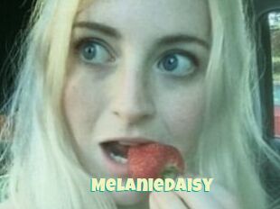 Melanie_Daisy