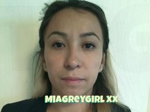 MiaGreyGirl_Xx