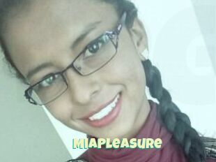 Mia_Pleasure