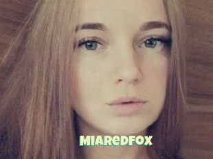 MiaRedFox