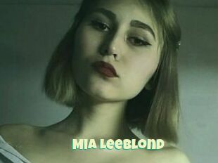 Mia_Leeblond