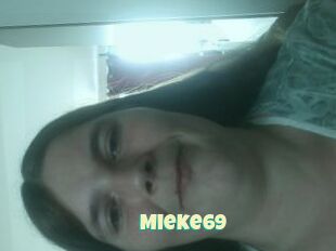 Mieke69