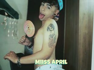 Miiss_April