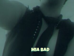 Mia_bad