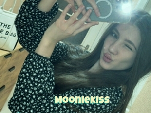 Mooniekiss