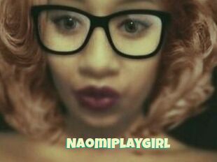 NaomiPlayGirl