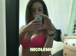 NicoleMe