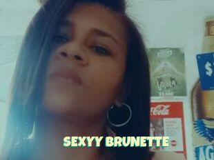 SEXYY_BRUNETTE