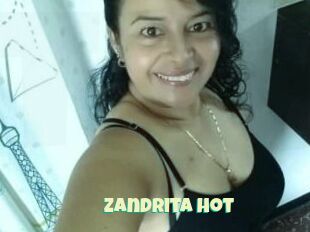 Zandrita_Hot